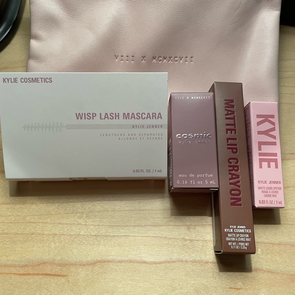Kylie Jenner 2025 Kit